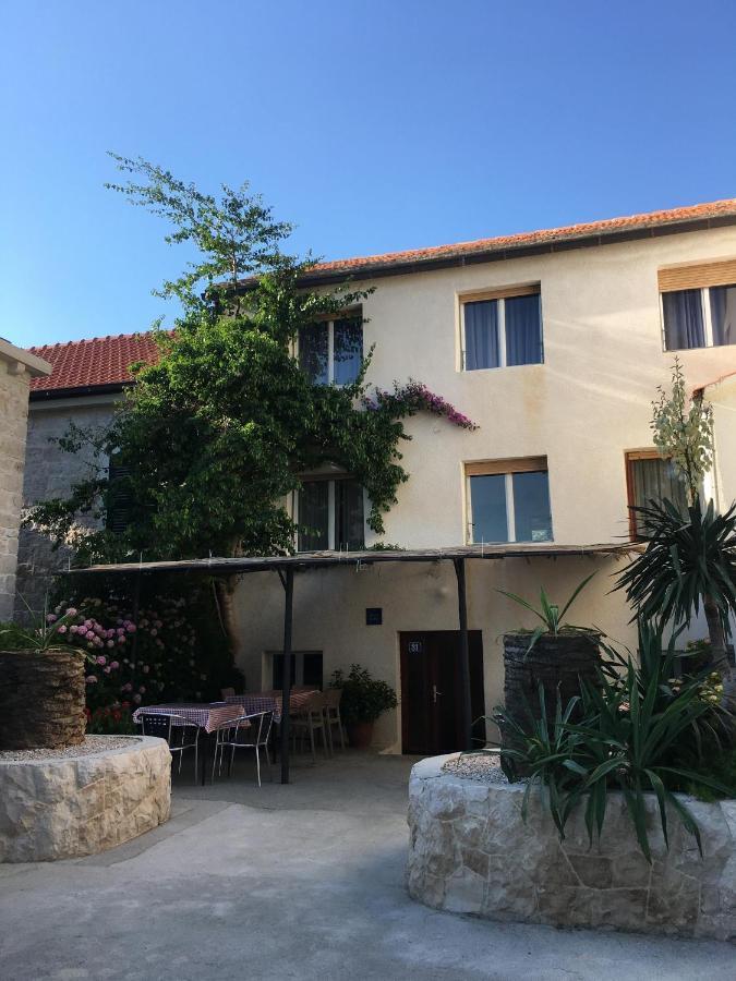 فندق Sobe Gorana Živogošće المظهر الخارجي الصورة